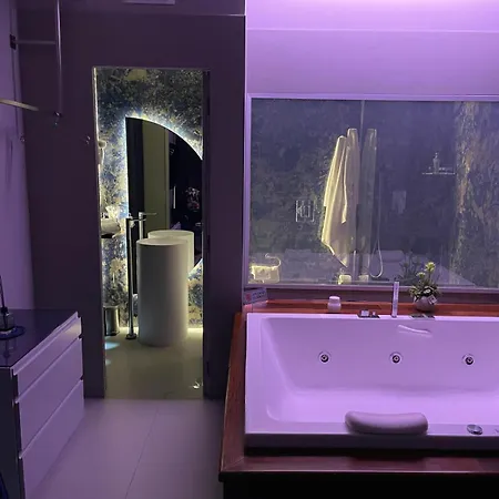2000 Otel Giugliano In Campania